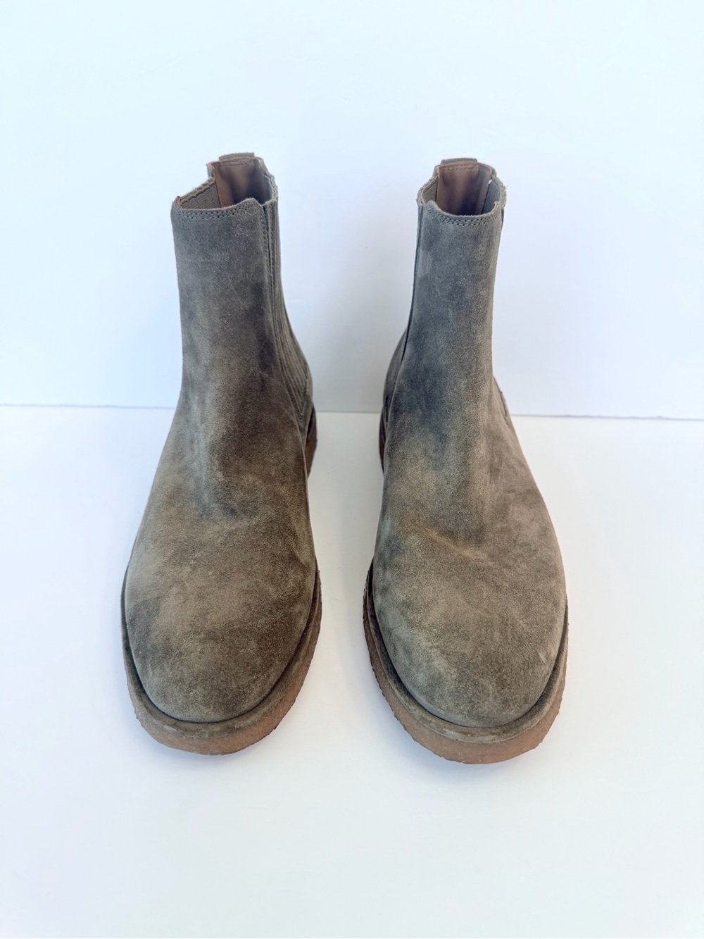 Vince Carmine sport suede Chelsea boots in taupe, size 10 - Picture 2 of 7